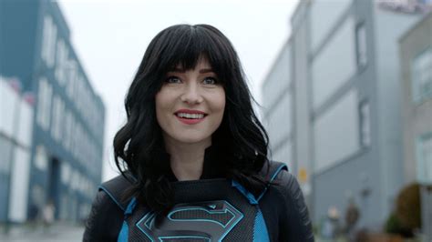 Supergirl Suit Alex Danvers Arrowverse Wiki Fandom