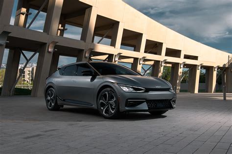 All-new Kia EV6 Crossover Ushers in New Era of Electric Driving Excitement