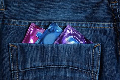 How To Wear A Condom Errors Common Study Finds Live Science