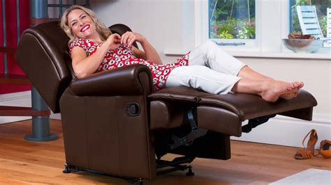 15 Best Ergonomic Recliner Chairs For Sleeping 2020 Review