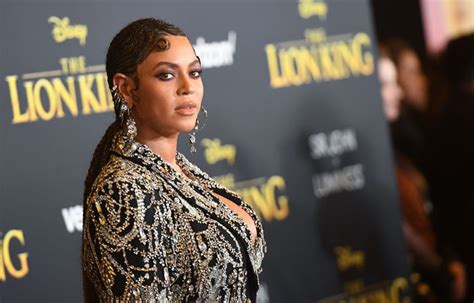 Beyoncé Attends ‘lion King’ Premiere In Jaw Dropping Alexander Mcqueen Ensemble Glitz Africa