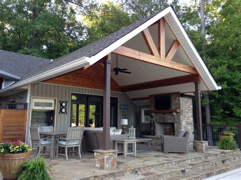 Pin By Emily Martin On Construction Ideas House With Porch Pole Barn