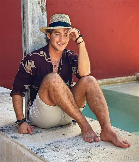 Polo Morin Hut Barefoot Men Foot Pictures Male Feet Celebrities