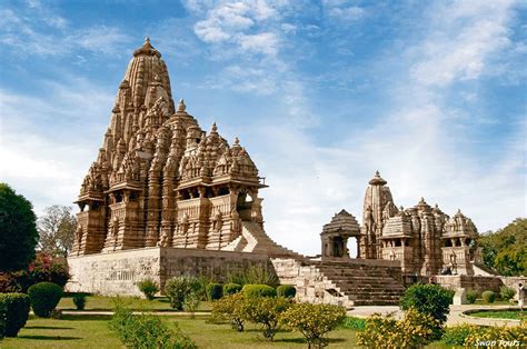 Top 7 Tourist Places To Must Visit In Madhya Pradesh Swan Tours Blogs