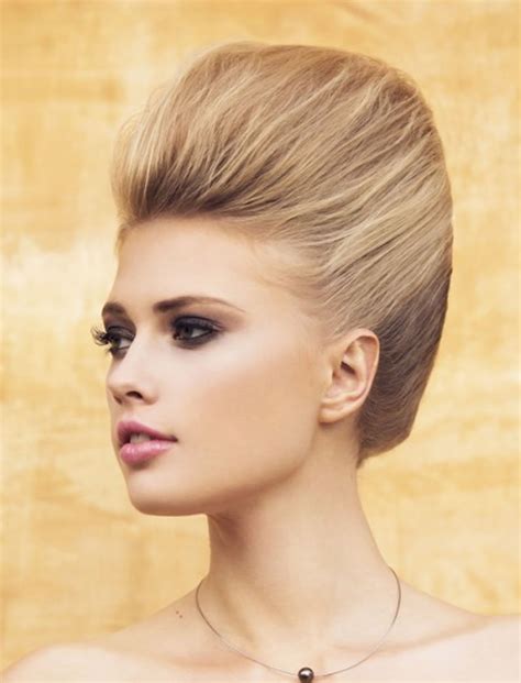 We have no doubt that, when thinking about beautiful short hairstyles for prom 2021. 32 Perfect Updo Hairstyles for Prom 2020-2021 | Round ...