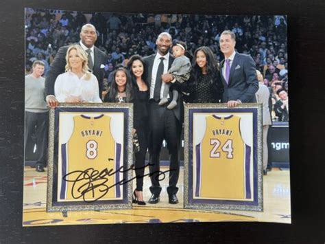 Jeanie Buss Los Angeles Lakers Signed X Photo Autographed Kobe