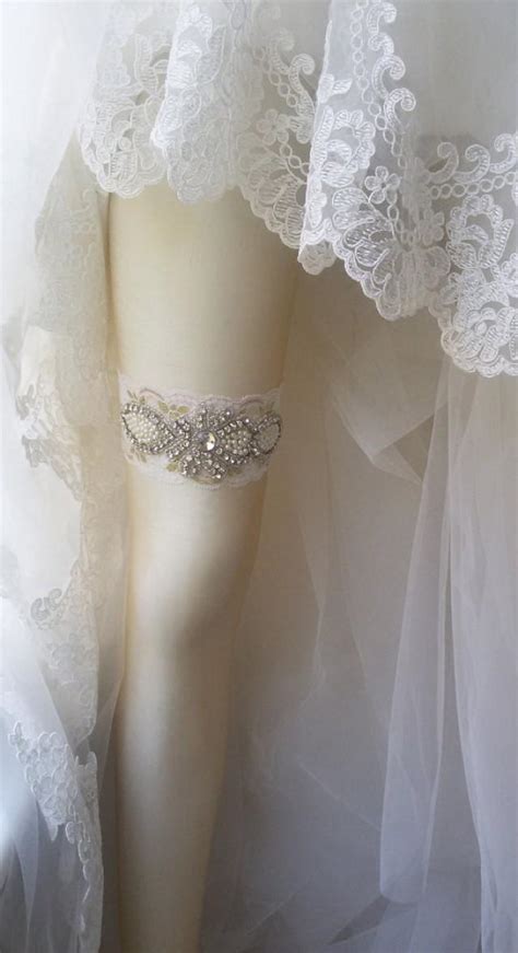 Wedding Garter Ivory Lace Garter Bridal Leg Garter Wedding Garters