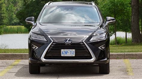 That might make for an interesting future comparison, but to help you wade through the field of smaller selections, we gathered all the midsize. 2018 Luxury Mid-Size 3-Row SUV Comparison Test Review