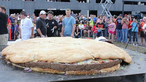 We did not find results for: World's Biggest Cheeseburger Clocks in at 2,014 Pounds - Eater