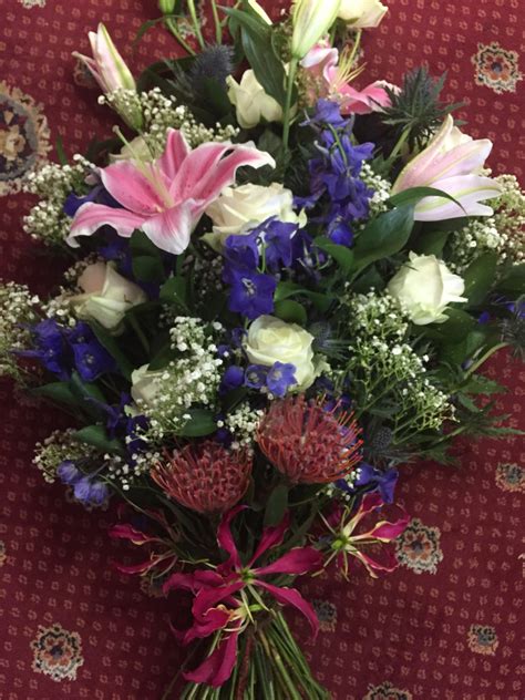 From you flowers offers a unique selection of gifts by a florist near you that deliver. Funeral Sympathy Flowers delivered near me in faversham kent