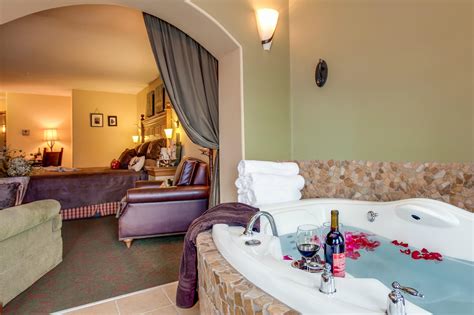 Washington State Hotels With Jacuzzi In Room Hot Tub Or Whirlpool Spas