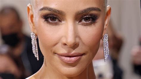 Kim Kardashians Defense Of Her Controversial Met Gala Weight Loss