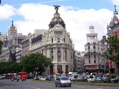 370 metros habitables, un trastero, 2 plazas. Madrid | The capital Madrid in Spain | Rent a Car Best Price