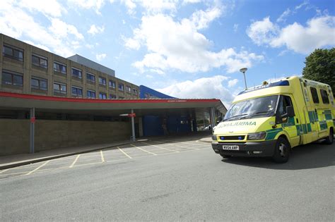 Our Services Warrington And Halton Hospitals Nhs Trust