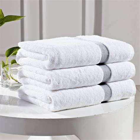 You can get the best bath towels price in malaysia from top brands such as autumnz, crc and disney online. Hotel Towel Supplier in Dubai | Best Quality & Luxury ...