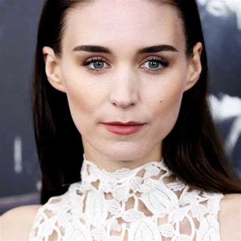 30 Celebs Who Prove The Beauty Of Chestnut Brown Hair