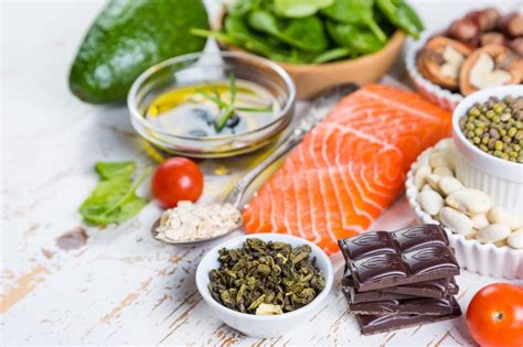 Alimentazione corretta per il colesterolo alto colesterolo e trigliceridi : L'alimentazione per abbassare il colesterolo nel sangue ...