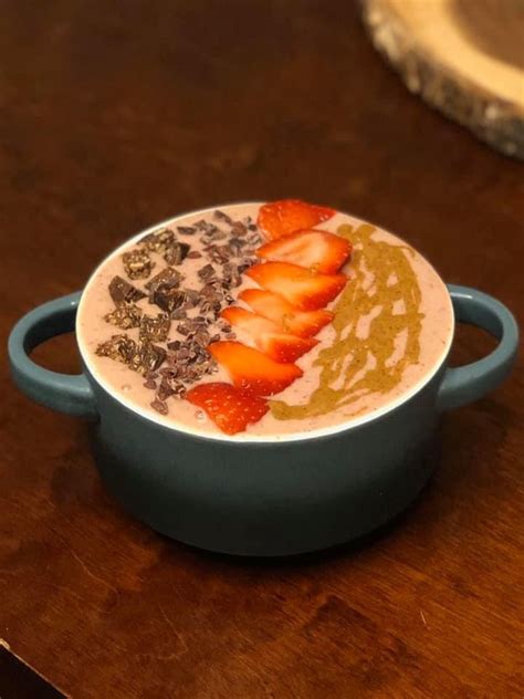 There's everything from decluttering to eating paleo to expenses change; Smoothie Bowl-Arbonne 30 day challenge in 2020 | Smoothie ...