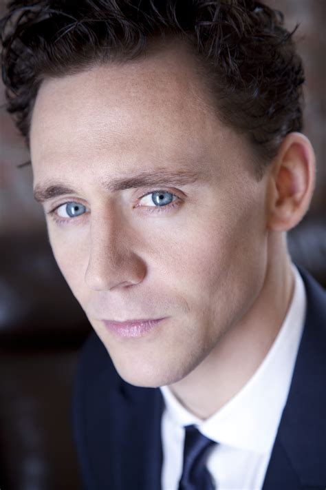 Should Brit Star Tom Hiddleston Take On Country Icon Hank Williams Indiewire