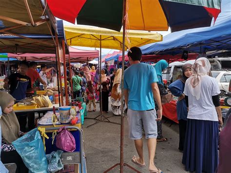 Perutusan khas perdana menteri sempena haripekerja. Pasar Malam Di Kelantan Akan Dibenarkan Beroperasi Bila.....