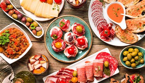 Spanish Food 20 Must Eat Local Dishes In Spain And Drinks