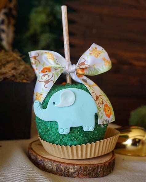 If they're sports' fans, they will love this idea. Animal Safari Themed Baby Shower - Pretty My Party