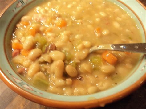 Old Fashioned Bean Soup Recipe