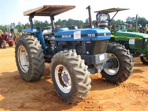 New Holland 7610 4x4 Farm Tractor Jm Wood Auction Company Inc