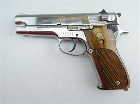 Smith Andwesson Model 39 2 Caliber 9mm Luger