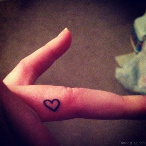 59 Small Heart Tattoos On Finger Tattoo Designs