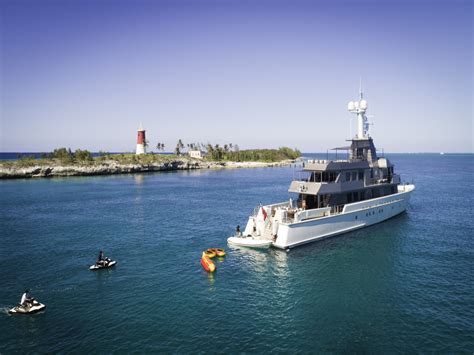 53 Meter Oceanfast Yacht Mizu Luxury Yacht Browser By