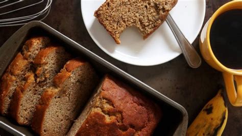 1 1/3 cups granulated sugar. Super Moist Banana Nut Bread Recipe with Delicious Flavor ...