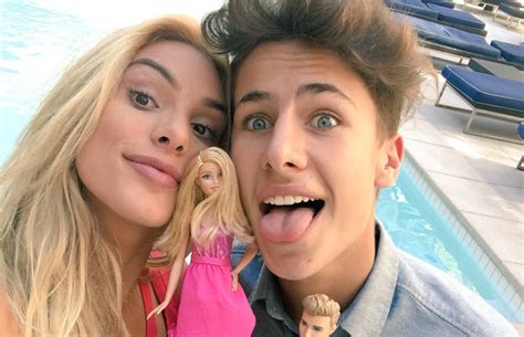 Lele Pons Biography Lifestyle And Photo Gallery