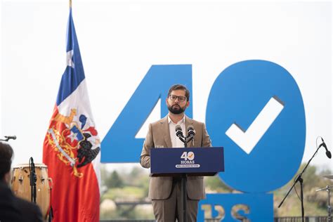 Presidente De La República Gabriel Boric Font Promulga Ley De 40 Horas Prensa Presidencia