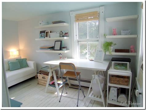 Not a cramped work space that people sometimes sleep in. Our small office guest room makeover is complete (almost)!