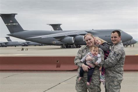 Dual Military Couples Making Life Work