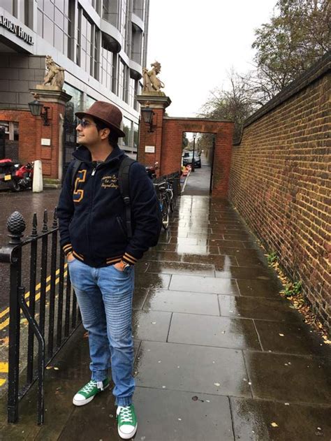 Nisha rawal news, gossip, photos of nisha rawal, biography, nisha rawal boyfriend list 2016. PIX: Karan Mehra, Nisha Rawal vacation in London - Rediff ...