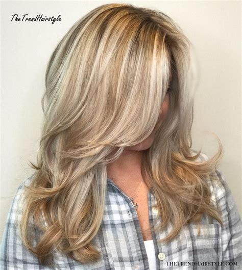 Your search for long layered hairstyles with side swept bangs will definitely end here. Lovely Layers for Soft Curls - 50 Cute Long Layered ...