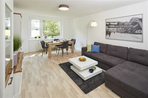 Wohnung in wuppertal elberfeld vermittelt durch alfred vollmer immobilien und möbius immobilien immobilie in wuppertal. 3 Zimmer Wohnung in Wuppertal - Vohwinkel- 109924 Wohnung ...