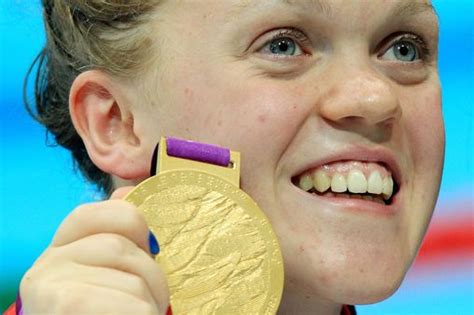 Ellie Simmonds Wins Her Second Gold Medal Daily Record