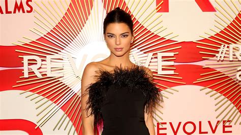 Kendall Jenner Is Depressed By Acne Commercial Backlash In Touch Weekly