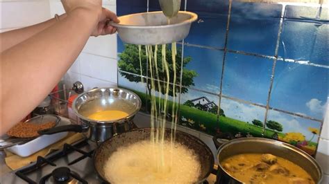 1 kg singkong 1 sdm garam 1 sdm kaldu ayam bubuk. Resep Kremesan Ayam Anti Gagal - YouTube