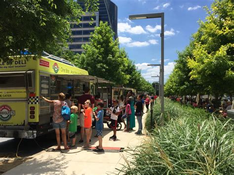 Make sure you bring a swimsuit, towel, and change of clothes for your kids! Dallas Food Trucks Klyde Warren Park Food Truck | On The ...