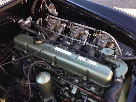 Can I Run An Antique Car With Unleaded Gas - HEWQXW