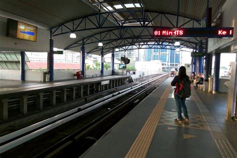 Sentul timur lrt istasyonu yükseltilmiş hafif hızlı geçiş (lrt) istasyonu ve istasyonun terminal istasyonu olarak hizmet verir. Sentul LRT Station - klia2.info