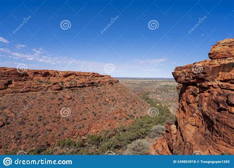 Kings Canyon In The Northern Territory Stock Photo Image Of Hiking