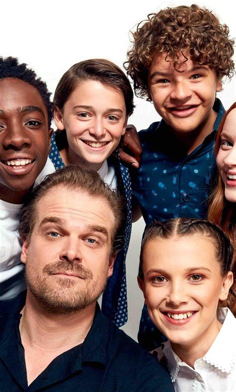 Stranger Things Cast Wallpapers Top Free Stranger Things Cast