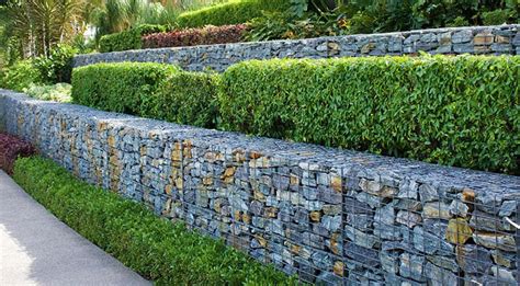 22 Practical And Pretty Retaining Wall Ideas