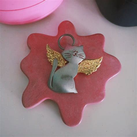 Angel Cat Pin — Resident Objects