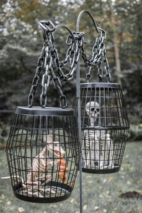 Hanging Cage Halloween Prop In 2020 Halloween Diy Outdoor Dollar